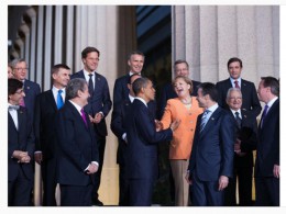 Бывший фотограф Барака Обамы пошутил над Дональдом Трампом