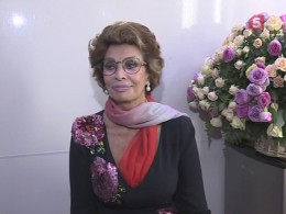 Софи Лорен советует российским женщинам отдаваться жизни и любви