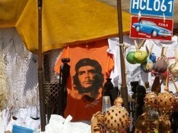 Ради национальных интересов: Трамп продлил торговое эмбарго в отношении Кубы