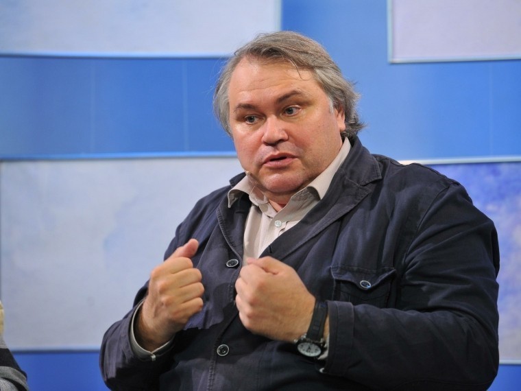 Аркадий Мамонтов назвал Урганта телевизионным хамом за его шутку про соловьиный помет Аркадий Мамонтов назвал Урганта телевизионным хамом за его шутку про соловьиный помет