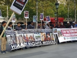 Митинг в поддержку мусульман Мьянмы прошел в Париже
