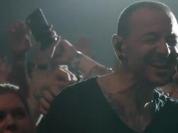 Linkin Park выпустили клип в память о Честере Беннингтоне