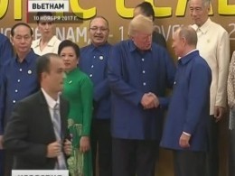 Дананг: стало известно, с кем, вместо Путина, предпочел встретиться Трамп