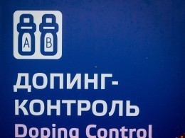 Двух конькобежцев из России, Фаткулину и Румянцева, пожизненно отстранили от Олимпийских игр