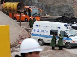 Пять человек погибли при аварии на шахте в Китае