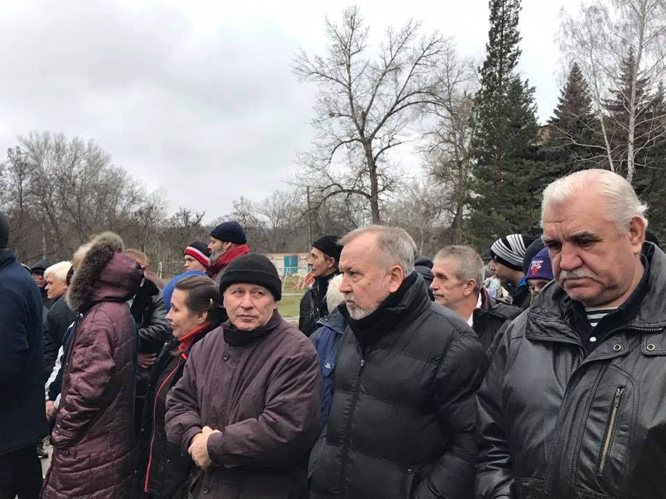 Как и зачем Порошенко пошёл на обман при обмене пленными с ДНР и ЛНР Как и зачем Порошенко пошёл на обман при обмене пленными с ДНР и ЛНР
