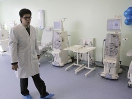 Пациент не дождался приема и умер прямо в очереди к врачу в Нижневартовске