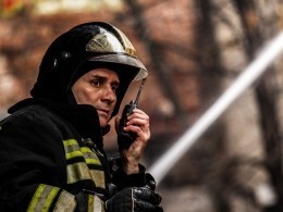 Сильный пожар в деревянном доме унес жизнь одного из жильцов в Костроме
