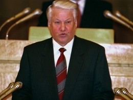 Неизвестная переписка Ельцина с Миттераном и Шираком представлена в Париже