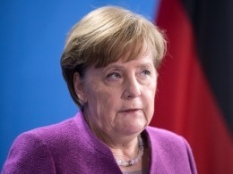 Меркель: бойкот ЧМ-2018 не обсуждается