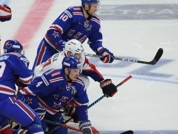 СКА обыграл «Локомотив» и вышел в полуфинал