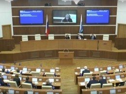 В Заксобрании Свердловской области депутаты-«ангелы» спасли своего провинившегося коллегу