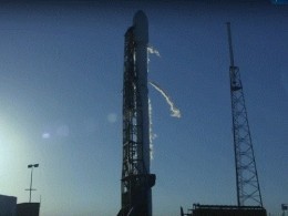 Прямая трансляция: Запуск ракеты Falcon 9 в США