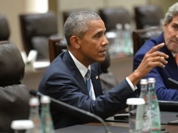 Обаму пригласили «оценить» «порванную в клочья» российскую экономику