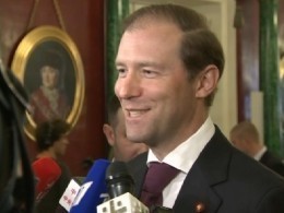 «Это был очень важный момент» — Глава Минпромторга РФ о поездке Путина на инаугурацию на российском лимузине «Кортеж»