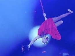 В Вологде гимнастка сорвалась с высоты во время выступления
