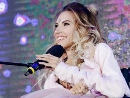 «Я всё преодолею» — Самойлова рассказала о своей песне для «Евровидения»