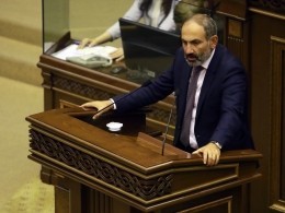 Пашинян объявил о грядущей отставке всех губернаторов