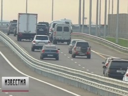 По Крымскому мосту проехали уже более ста тысяч машин