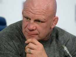 Новоиспеченный россиянин Монсон отметит гражданство русской баней и застольем