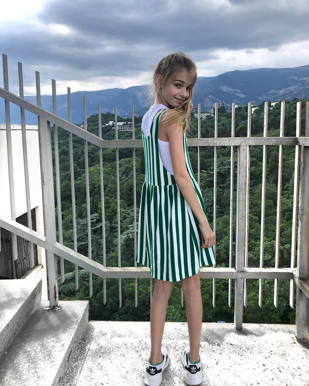 Юная певица Ева Лепа в Ялте