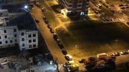 Видео: рабочий погиб под завалами в обрушившемся здании школы в Петербурге