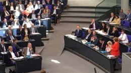 Меркель: Возвращение России в G8 пока невозможно, но диалог нужно продолжать