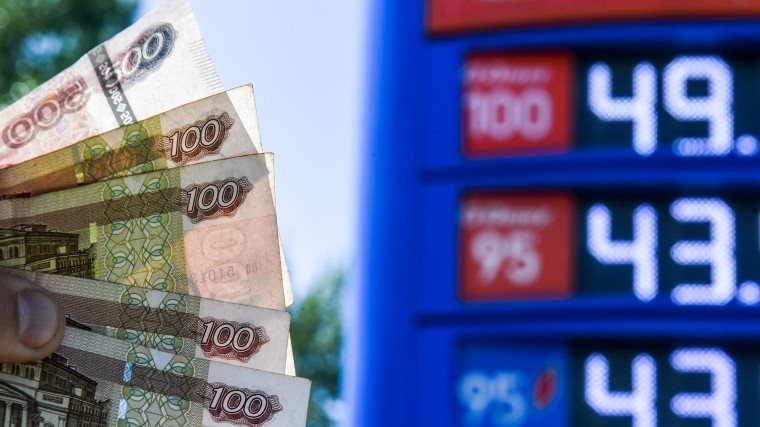 Эксперты: Цены на бензин будут расти