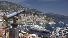 Мегадрайв: Бесстыжие любовники шокировали публичным сексом в центре Монако