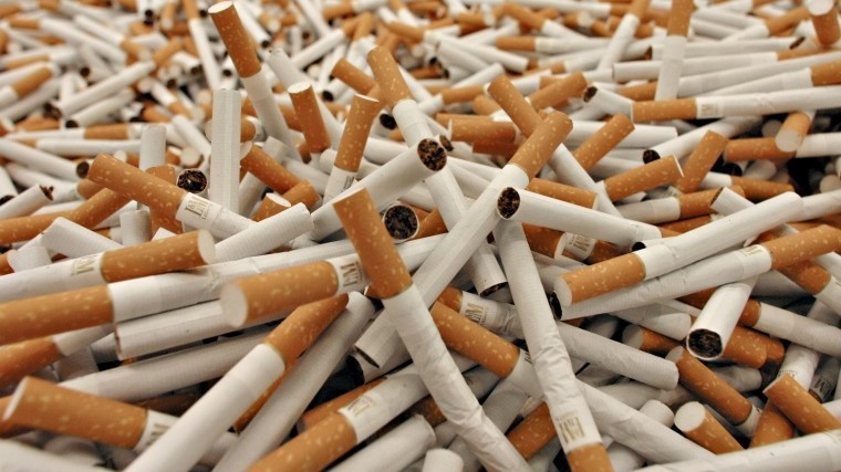Минэкономразвития не будет запрещать продажу «дешевых сигарет»