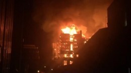 Неоправившаяся от пожара школа искусств в Глазго вновь загорелась