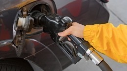 Рост цен на бензин в РФ резко замедлился в июне