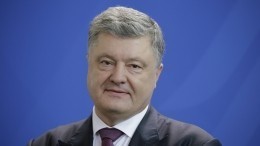 Порошенко обрадовался продлению европейских санкций против Крыма