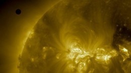 Чудовищные ураганы на Венере заставляют ее вращаться быстрее
