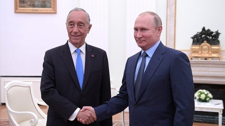 Путин обсудил с президентом Португалии возможную встречу сборных двух стран