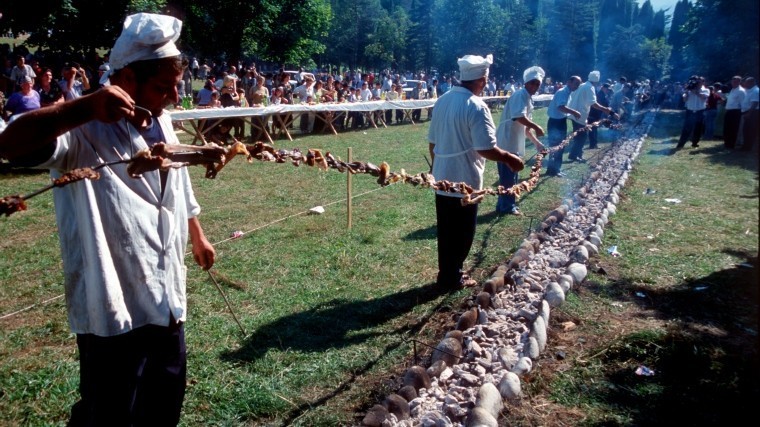 В Дагестане решили побить мировой рекорд по шашлыку