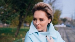 Елена Ксенофонтова рассказала о травле со стороны неверного экс-супруга
