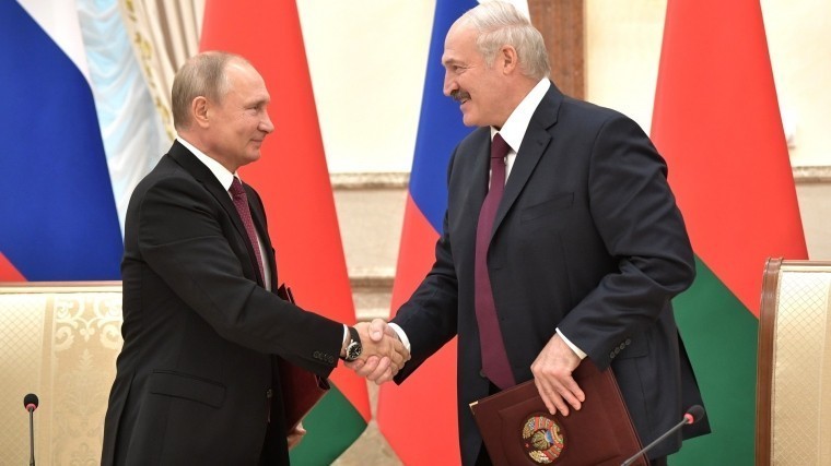 Путин и Лукашенко провели телефонные переговоры