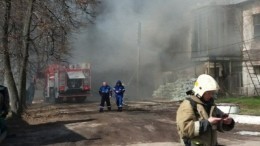 В Анапе полыхает частная гостиница — видео