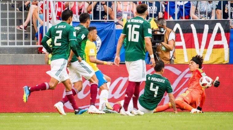 Мексика-Бразилия: первый тайм закончился со счетом 0:0