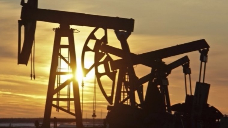 Иран пригрозил закрыть Ормузский пролив для транспортировки нефти