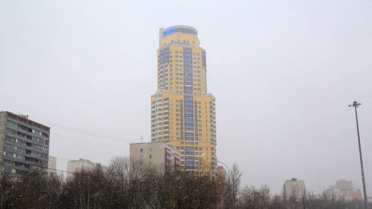 В Москве лифт с пассажиром рухнул с 40-го этажа