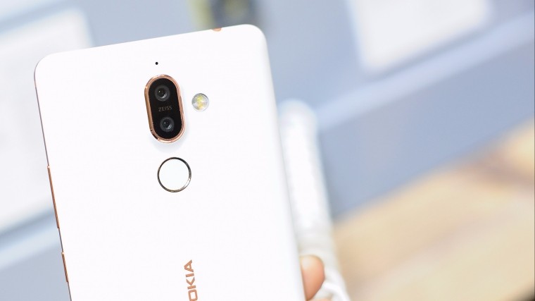 Производитель назвал цену нового смартфона Nokia X6 Polar White