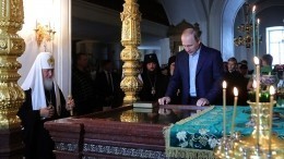 Видео: Путин приехал на Валаам в памятный для монастыря день