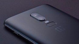 Новый OnePlus 6 трескается прямо в руках хозяев