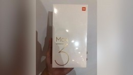 В сети появилась фотография оригинальной коробки Xiaomi Mi Max 3