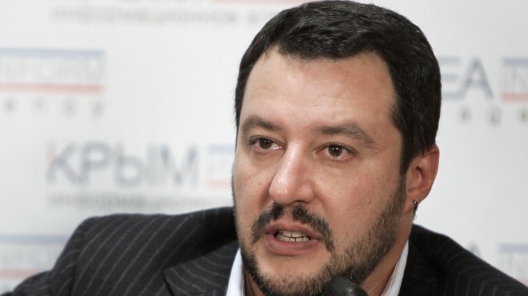 Глава МВД Италии назвал госпереворот на Украине «псевдореволюцией»
