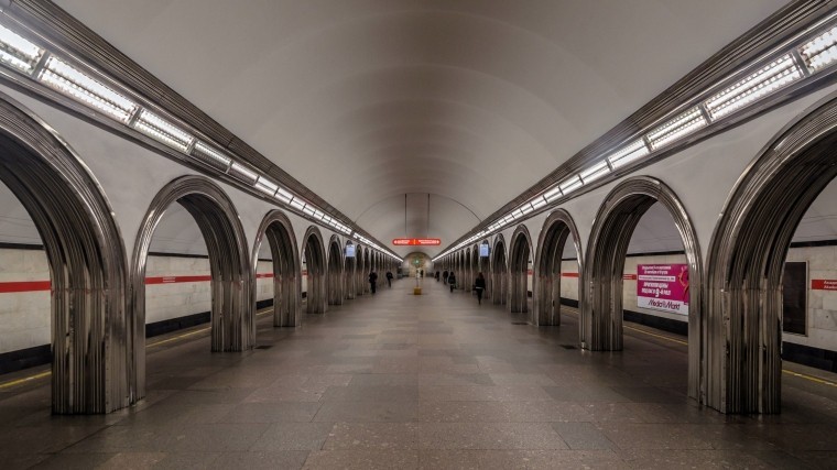 В Петербурге почти на год закрывается станция метро «Академическая»