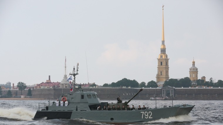 Российский военно-морской флот серьезно напугал американцев