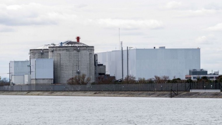 Во Франции из-за аномальной жары остановлены четыре ядерных реактора АЭС